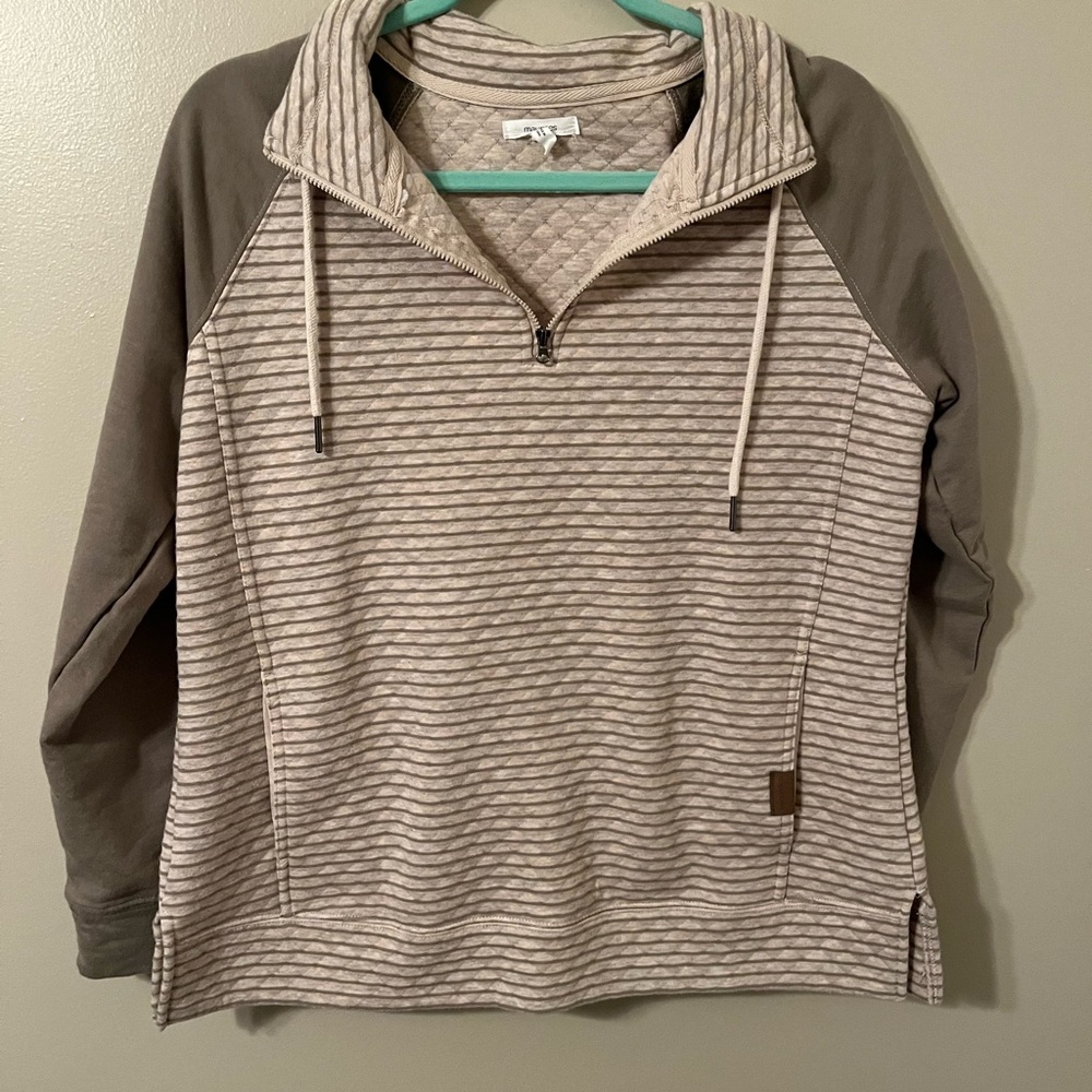 Maurices sweatshirt